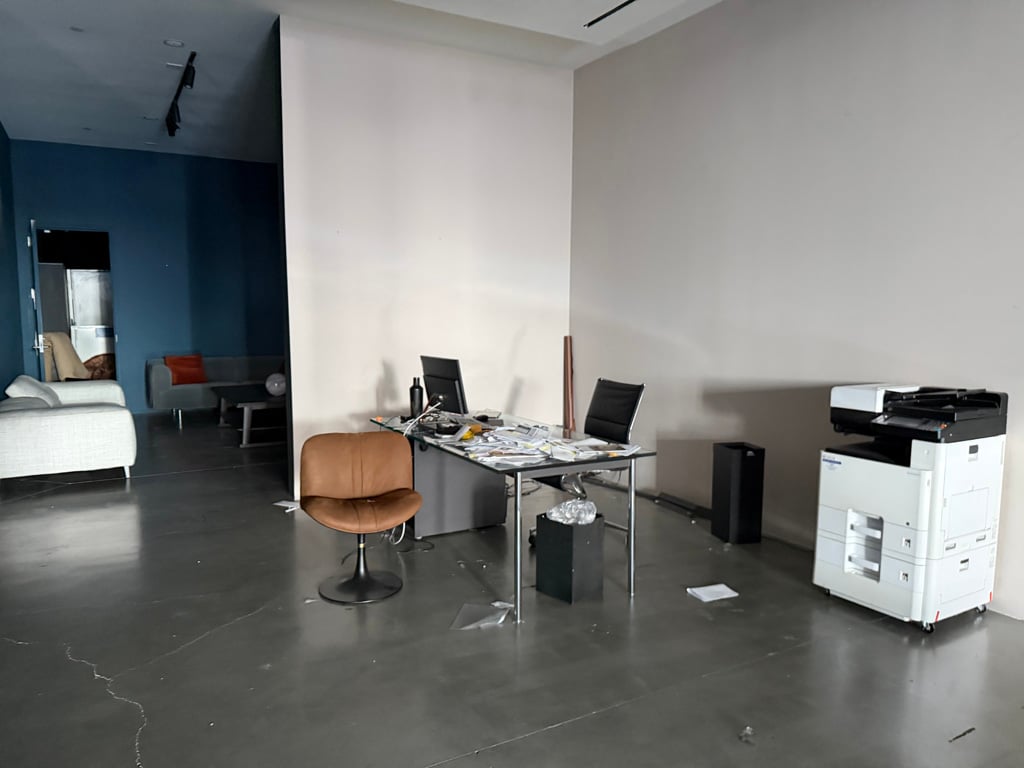 luxury showroom chairs auction West Hollywood