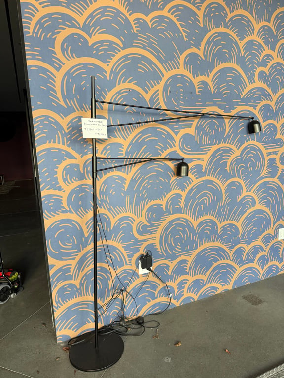 furniture reseller inventory auction California