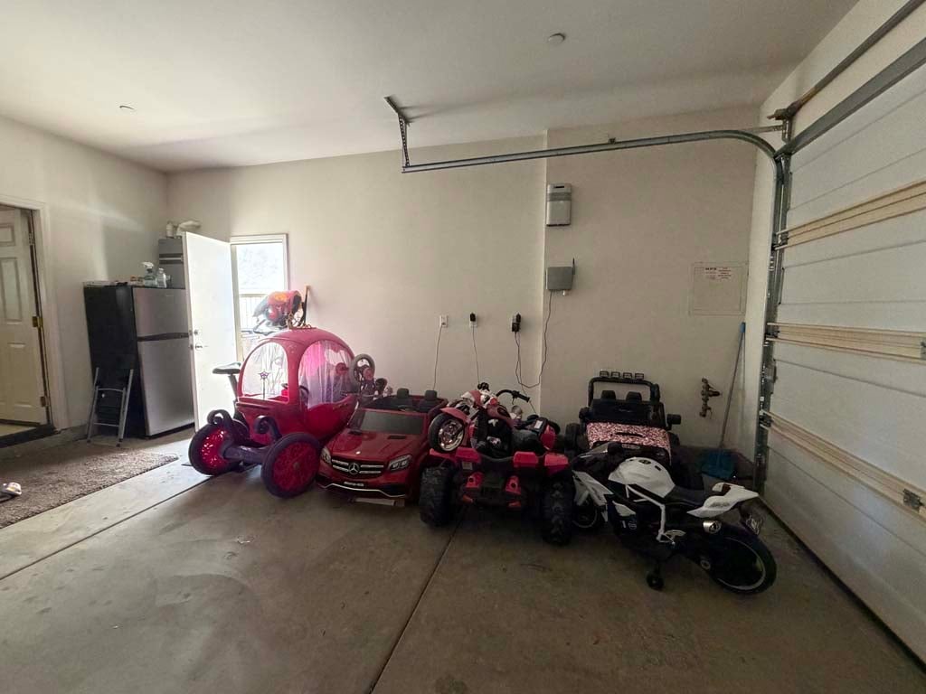 Lawn chairs and canopy in Ontario CA abandoned property sale