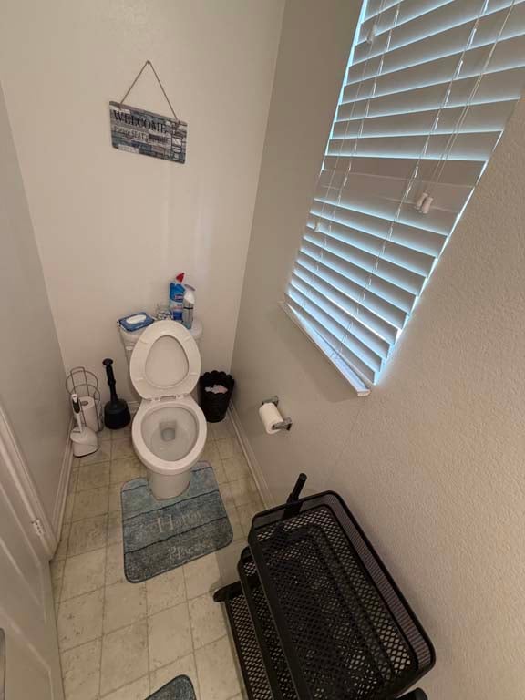 Bulk household contents auction in Ontario CA by Fischer Auction