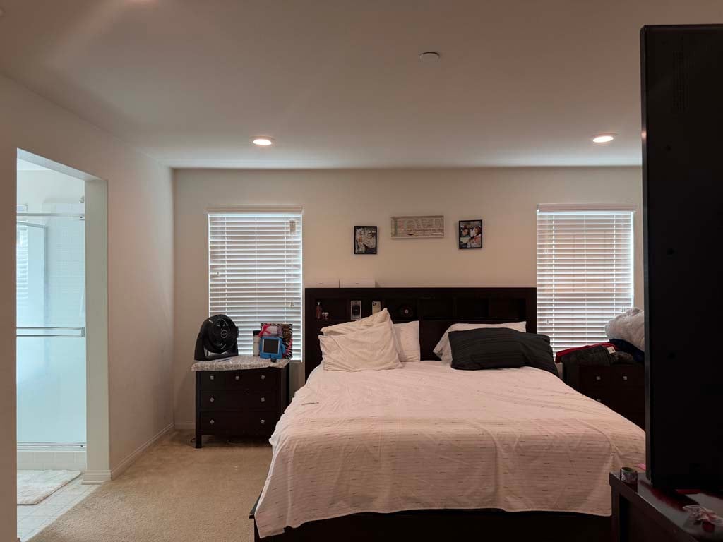 Barstools and home furniture auction Ontario CA