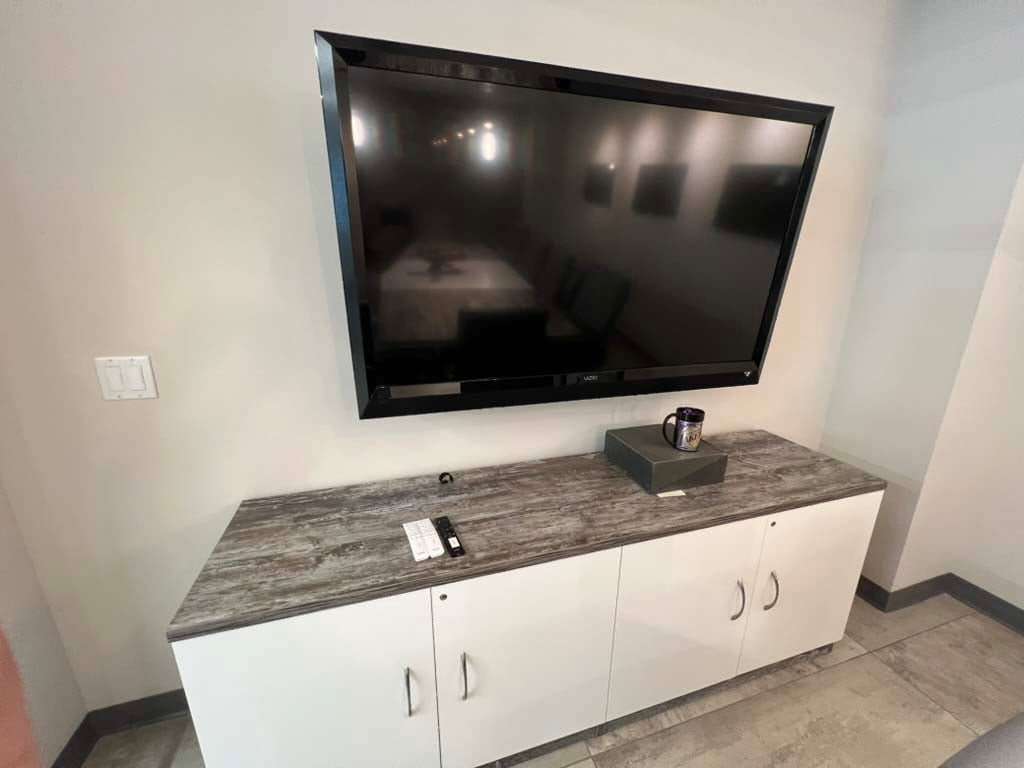 TVs included in Fullerton commercial abandoned property auction