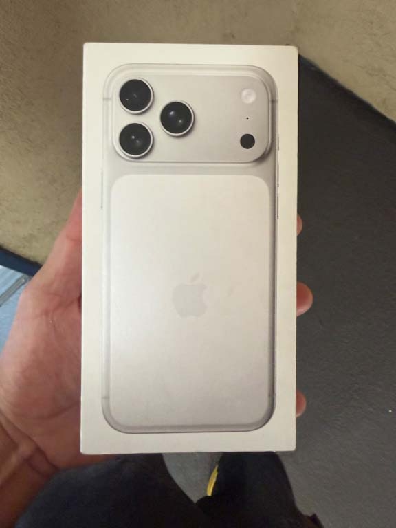 Unopened iPhone at Los Angeles abandoned property auction