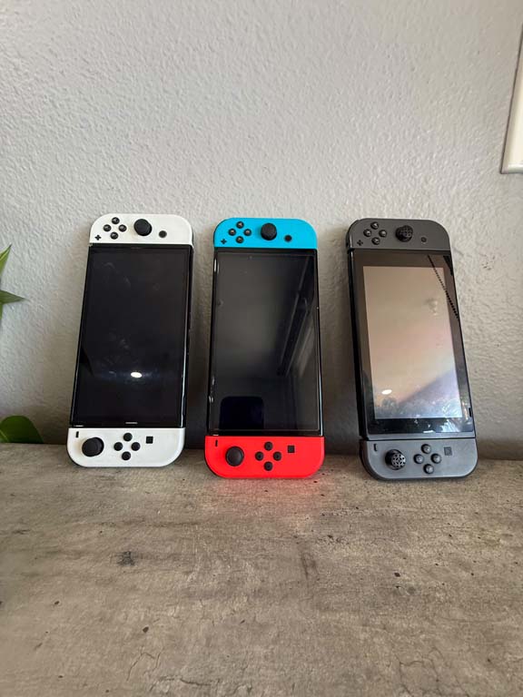Nintendo Switch consoles at Los Angeles online auction