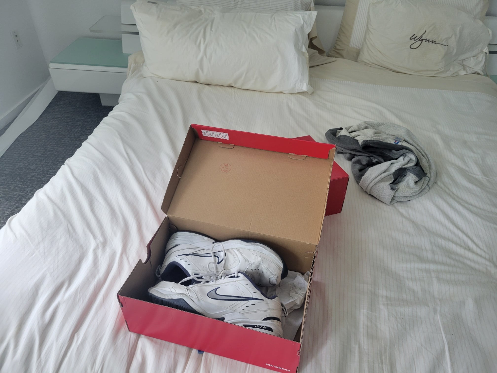 landlord abandoned property auction