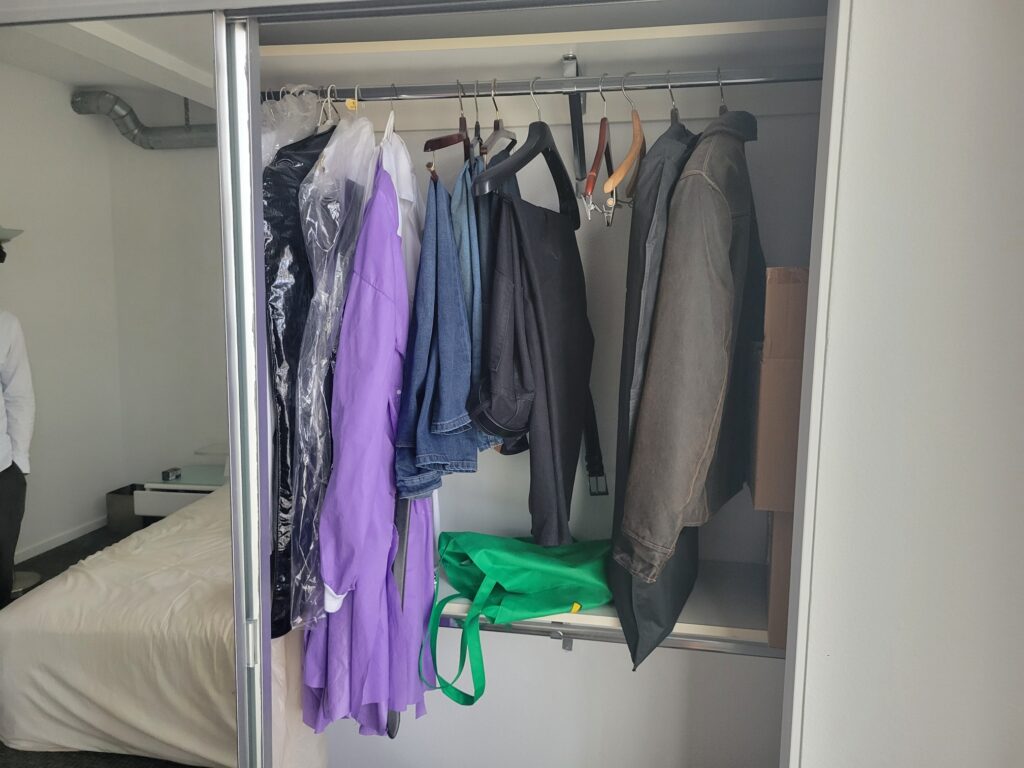 bulk furniture and electronics auction