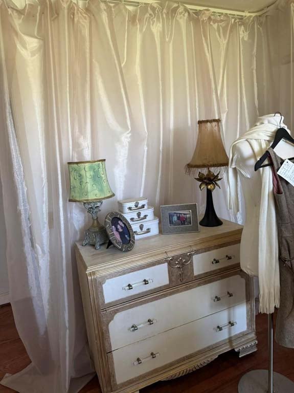 Newport Beach CA abandoned property sale items