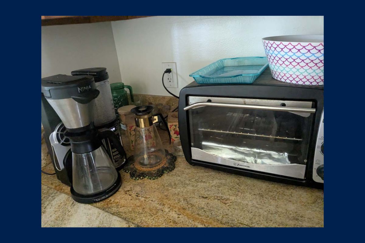 Kitchen appliance in Costa Mesa online auction