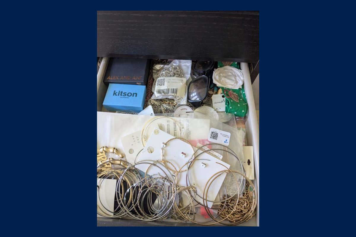 Costume jewelry Costa Mesa CA household auction