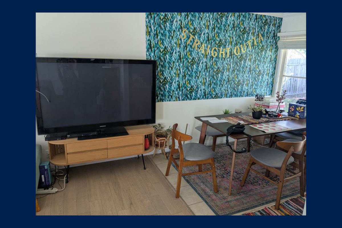 Flat-screen TV Costa Mesa abandoned property sale