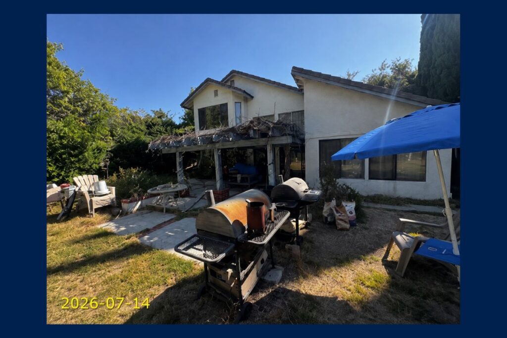 Living room furniture at Pomona abandoned property auction